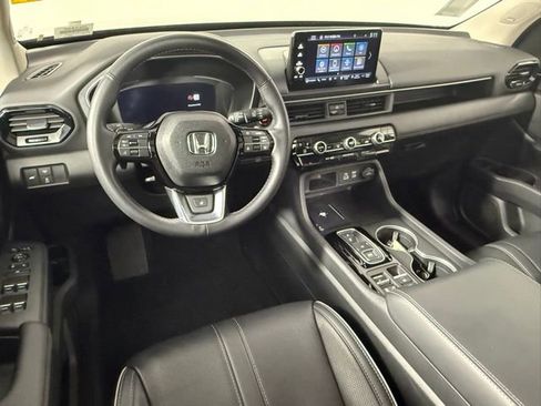 Used 2023 Honda Pilot Elite image 41