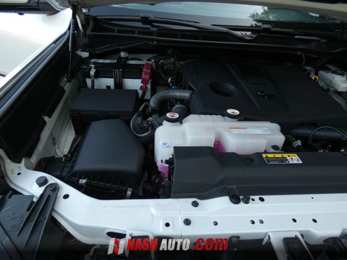 Used 2024 Toyota Tundra Platinum AWD/4WD image 78