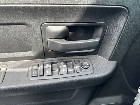 Used 2022 RAM 1500 Tradesman w/ Chrome Plus Package RWD image 27