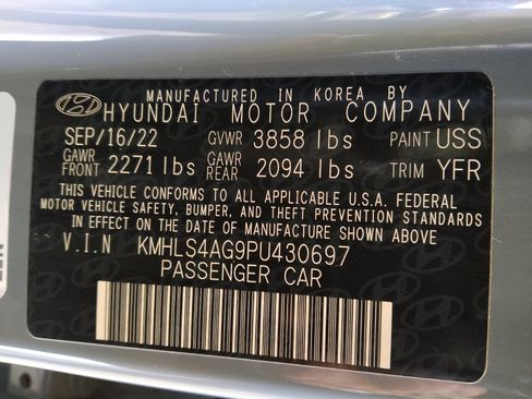 Used 2023 Hyundai Elantra SEL w/ Convenience Package image 33