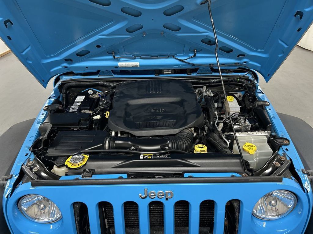 Used 2018 Jeep Wrangler Unlimited Sport AWD/4WD image 22
