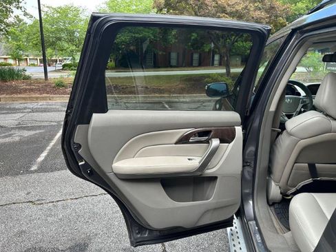 Used 2010 Acura MDX w/ Technology Package AWD/4WD image 18