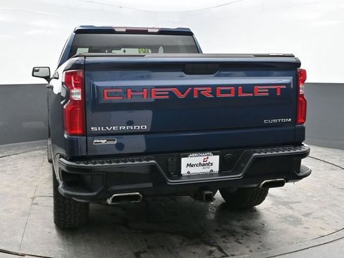 Used 2019 Chevrolet Silverado 1500 Custom Trail Boss w/ Custom Convenience Package image 5