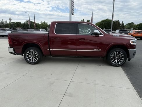 Used 2025 RAM 1500 Limited AWD/4WD image 10