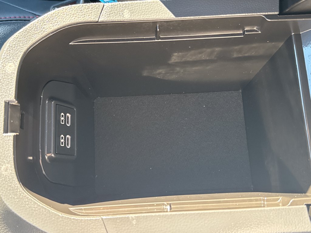 Used 2025 Toyota RAV4 XSE w/ Premium Package AWD/4WD image 27