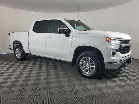 New 2025 Chevrolet Silverado 1500 LT image 2