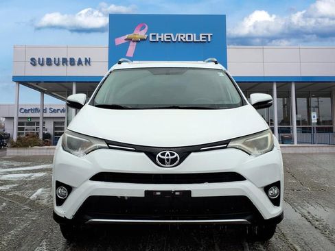 Used 2016 Toyota RAV4 XLE w/ Four Season Floor Mat Package image 2