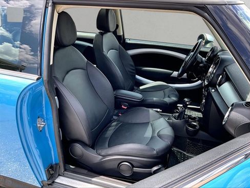 Used 2013 MINI Cooper Clubman S FWD image 9