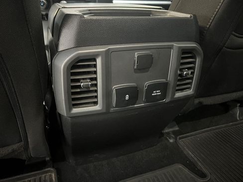 Used 2018 Ford F150 XLT w/ Equipment Group 302A Luxury AWD/4WD image 26