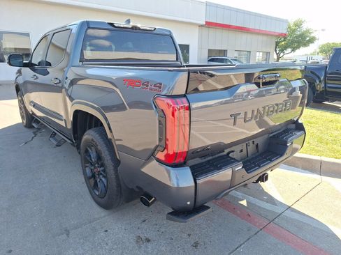 Used 2026 Toyota Tundra Platinum w/ TRD Off-Road Package AWD/4WD image 4