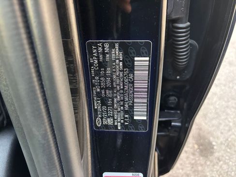 Used 2021 Hyundai Elantra SEL image 34