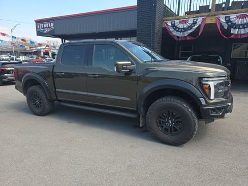 Used 2025 Ford F150 Raptor image 2