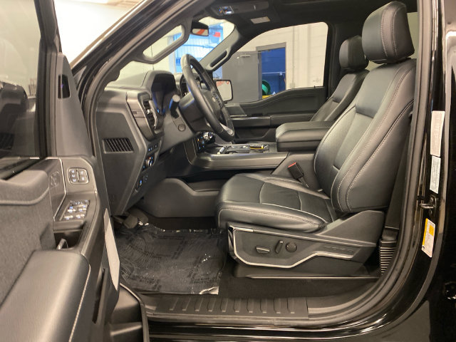 Used 2024 Ford F150 Lariat AWD/4WD image 32