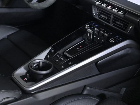 Certified 2025 Porsche 911 Carrera image 24
