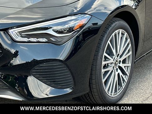Used 2025 Mercedes-Benz CLA 250 4MATIC image 9