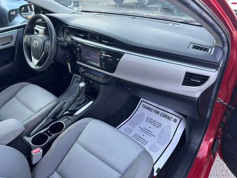 Used 2016 Toyota Corolla LE FWD image 19