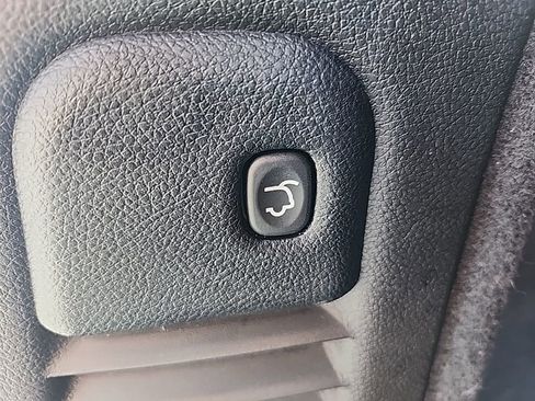 Certified 2024 Dodge Durango GT image 19