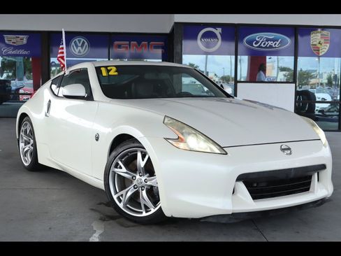 Used 2012 Nissan 370Z Touring w/ Sport Pkg RWD image 1