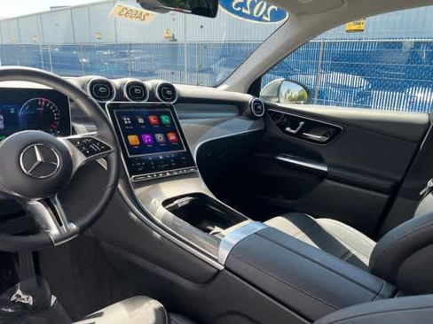 Certified 2025 Mercedes-Benz GLC 350e 4MATIC image 17