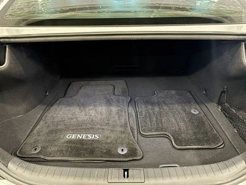 Used 2020 Genesis G70 2.0T w/ Prestige Package RWD image 49