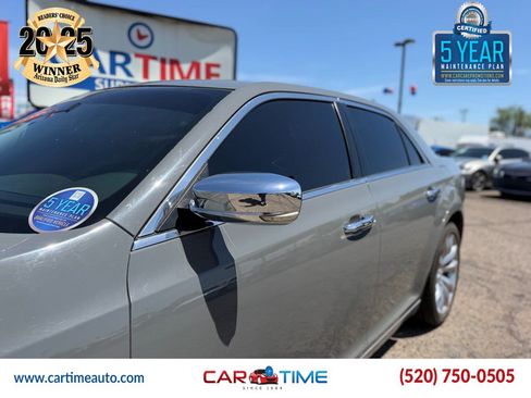 Used 2019 Chrysler 300 Limited w/ Safetytec Plus Group RWD image 6