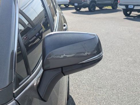 Used 2023 Toyota RAV4 SE image 13