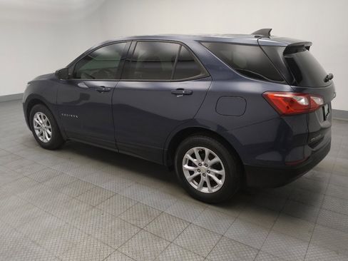 Used 2019 Chevrolet Equinox LS w/ LS Convenience Package image 3