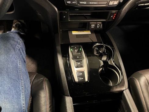 Used 2021 Honda Ridgeline Black Edition image 27