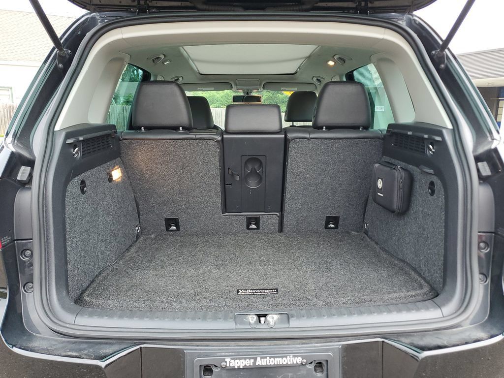 Used 2013 Volkswagen Tiguan SEL FWD image 9