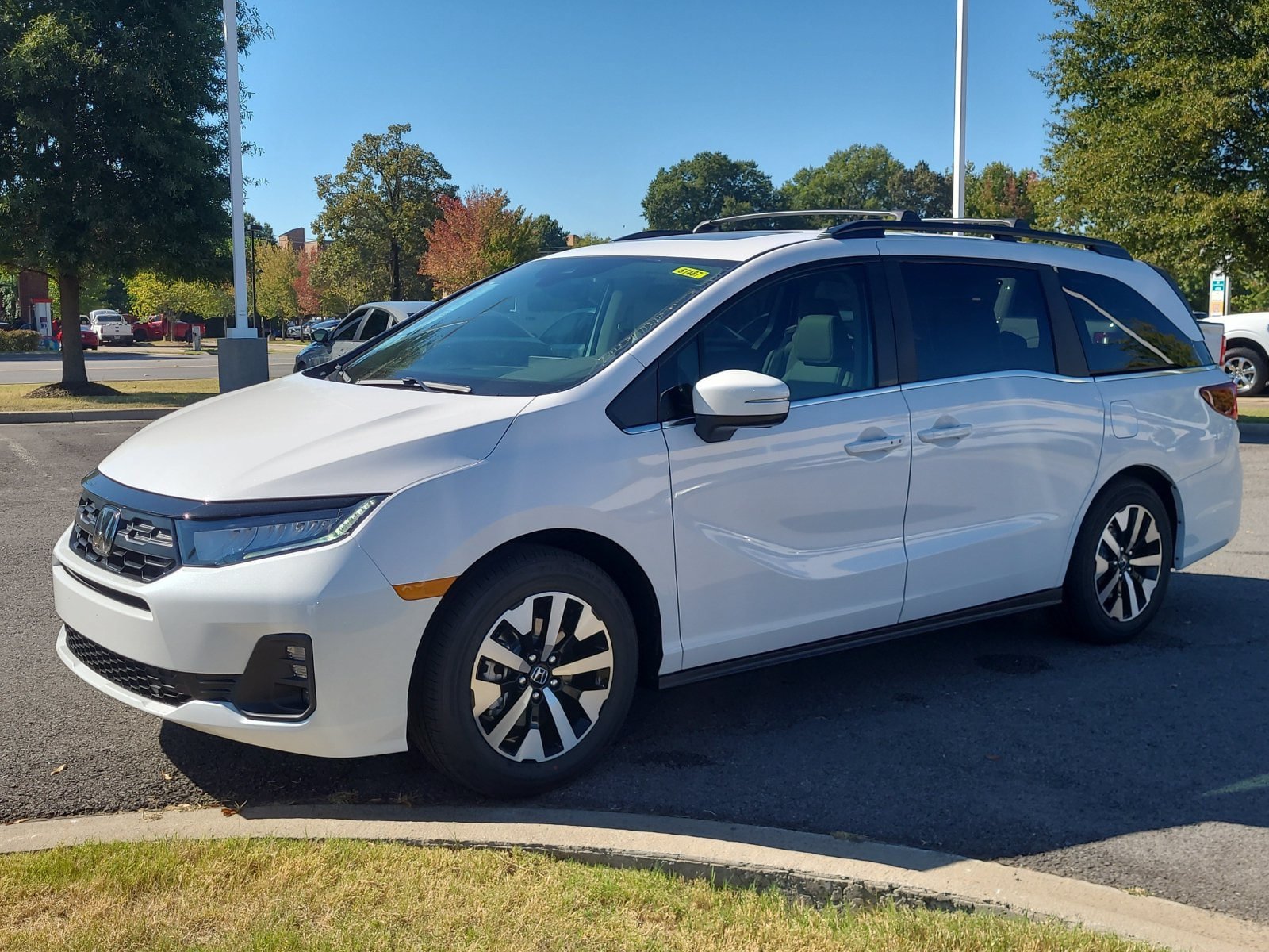 New 2027 Honda Odyssey EX-L image 7