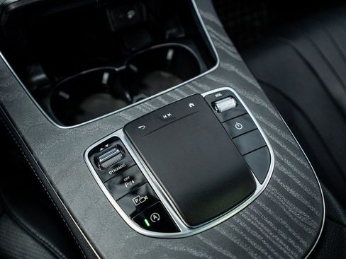 Used 2022 Mercedes-Benz CLS 450 4MATIC w/ Premium Package image 50