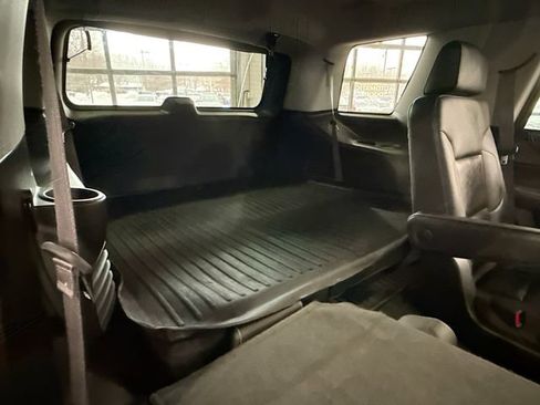 Used 2017 Chevrolet Tahoe LT image 29