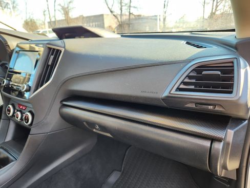 Certified 2023 Subaru Crosstrek 2.0i image 17