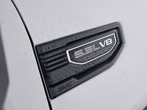 New 2026 GMC Sierra 1500 Elevation image 13