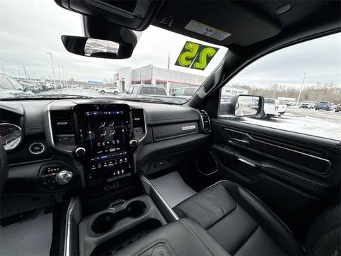 Used 2025 RAM 1500 Laramie image 11