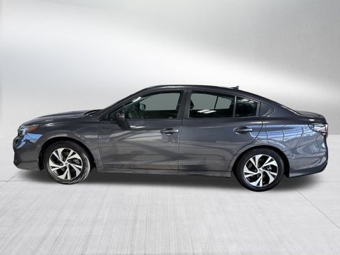 Used 2024 Subaru Legacy Premium image 4