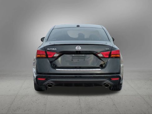 Used 2020 Nissan Altima 2.5 SR w/ Premium Package image 5