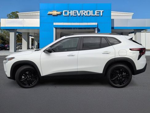 New 2026 Chevrolet Trax ACTIV w/ Driver Confidence Package FWD image 2
