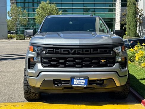 Used 2026 Chevrolet Silverado 1500 Custom RWD image 3