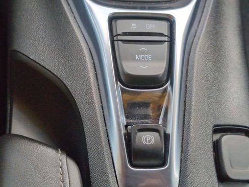 Used 2024 Chevrolet Camaro LT image 32