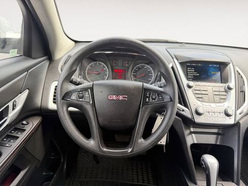 Used 2013 GMC Terrain SLE FWD image 10