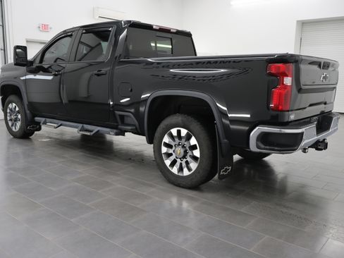 Used 2022 Chevrolet Silverado 2500 LT w/ All Star Edition image 5