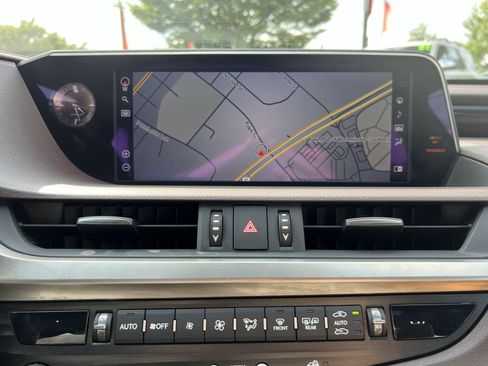 Used 2020 Lexus ES 350 w/ Premium Package FWD image 20