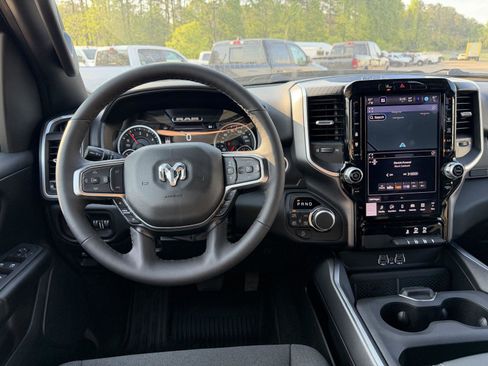 New 2026 RAM 1500 Big Horn AWD/4WD image 8