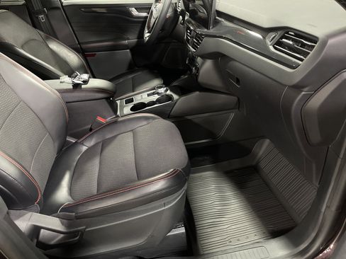 Used 2023 Ford Escape ST-Line w/ Tech Pack #1 image 13