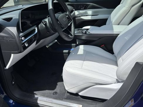 New 2026 Cadillac Lyriq Sport AWD/4WD image 20