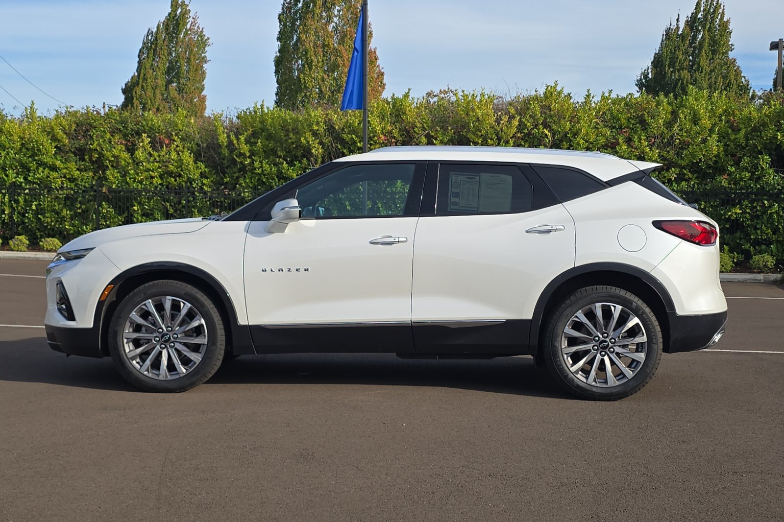 Used 2022 Chevrolet Blazer Premier AWD/4WD image 7