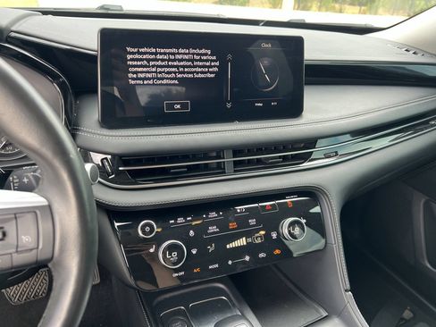 Used 2023 INFINITI QX60 Pure FWD image 8