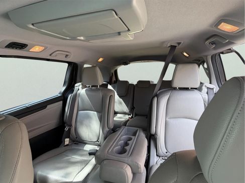 Used 2019 Honda Odyssey EX-L image 6