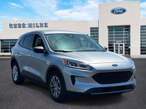 Used 2022 Ford Escape SE w/ Convenience Package FWD image 1